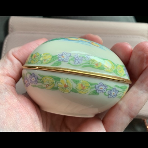 Lenox Easter Egg - Picture 2 of 8